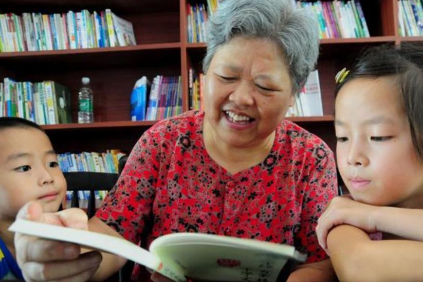 姥姥|外孙和孙子有什么区别？老人道出真心话，听完有点扎心