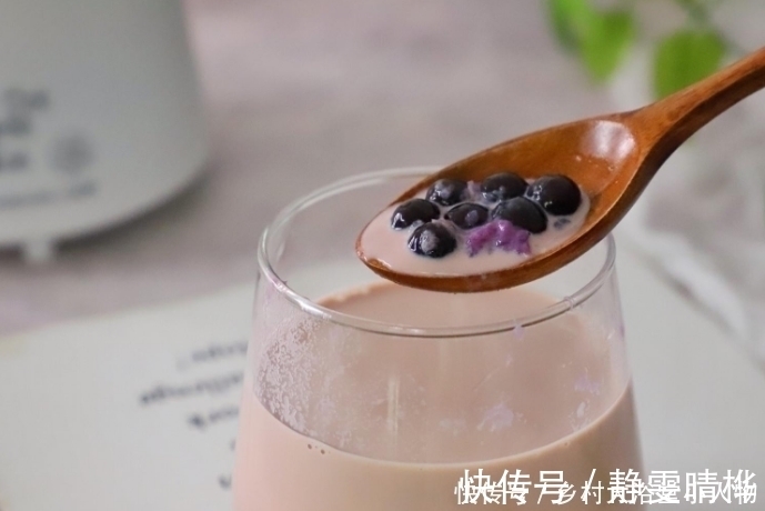 孩子|这3种饮品,就算孩子死缠烂打,家长也不要轻易给孩子,危害太大