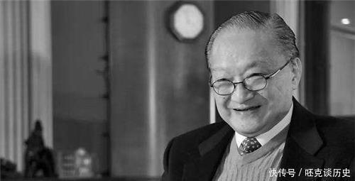 中国|金庸明朝是中国历史上最腐朽,无能,残暴的朝代他为何这么说