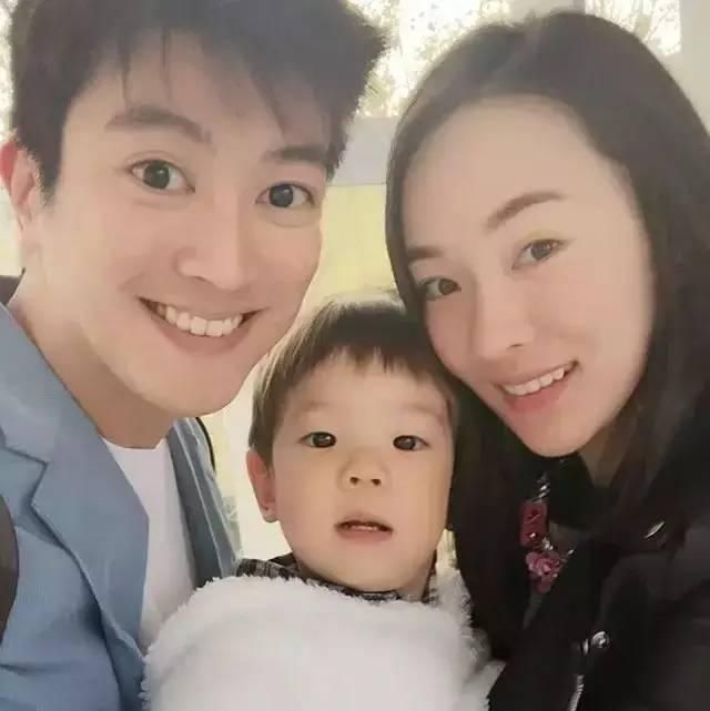 宝妈|孩子不是双眼皮,家长亲自给整成双眼皮,网友:无知