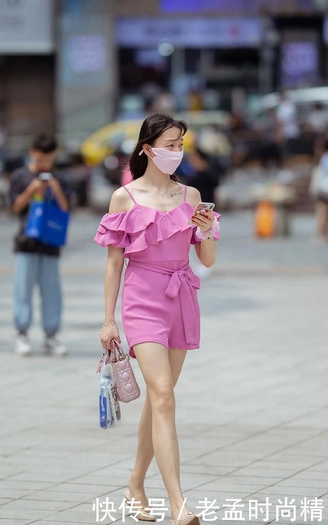 衬托|黑白套装阔腿裤,清新自然,完美衬托女性美