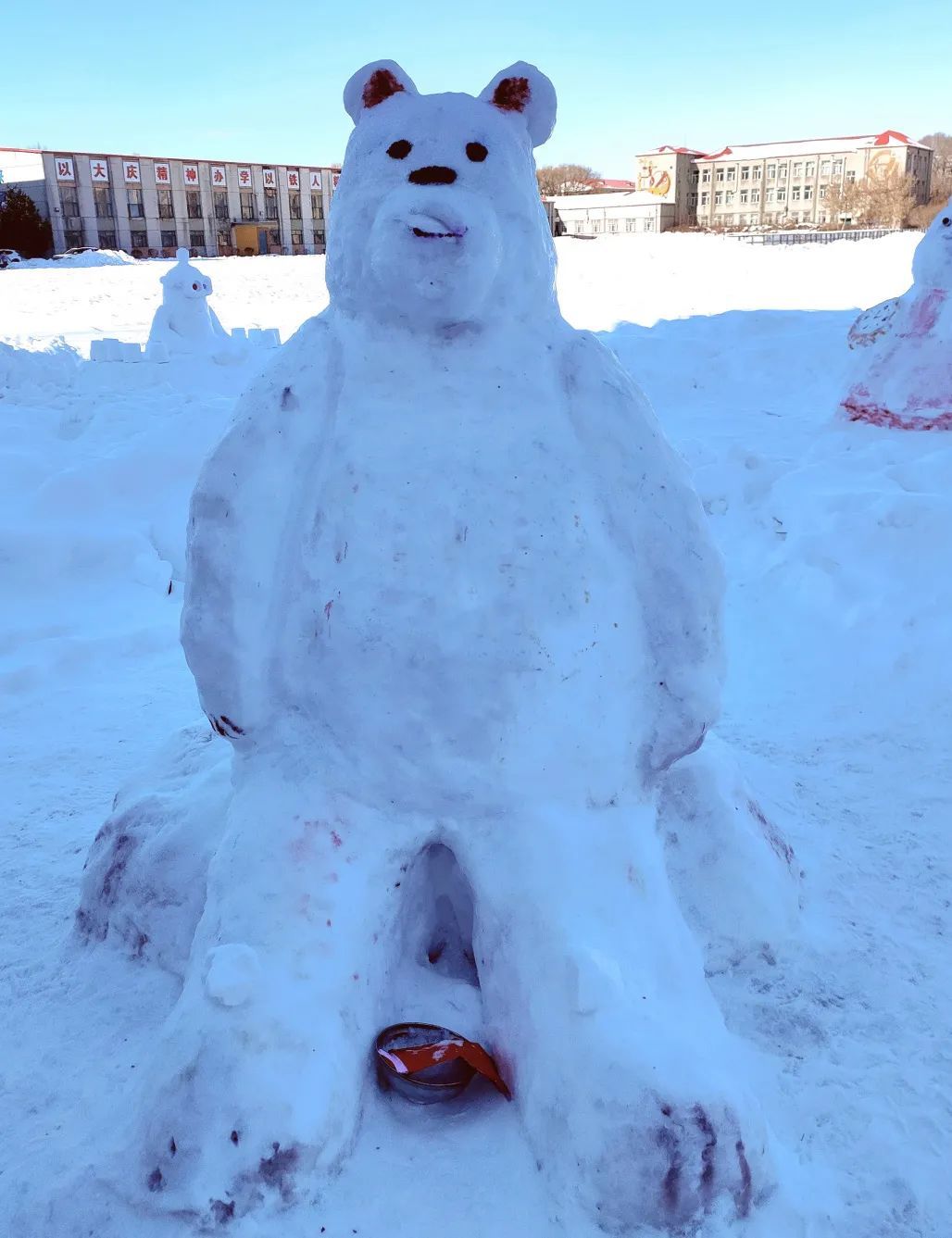 田鹏|女大学生的“雪灯”火了