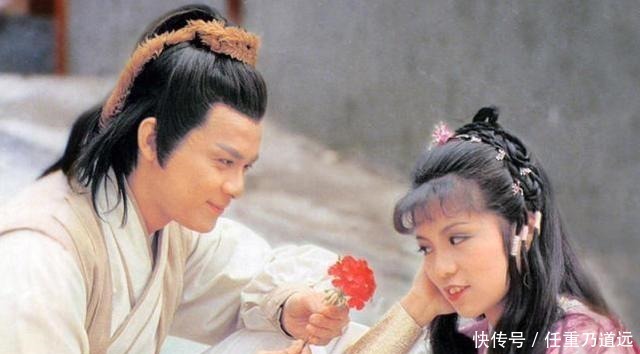 此人一人连败方腊手下众多高手, 武功秘籍成就了天下第一侠士!