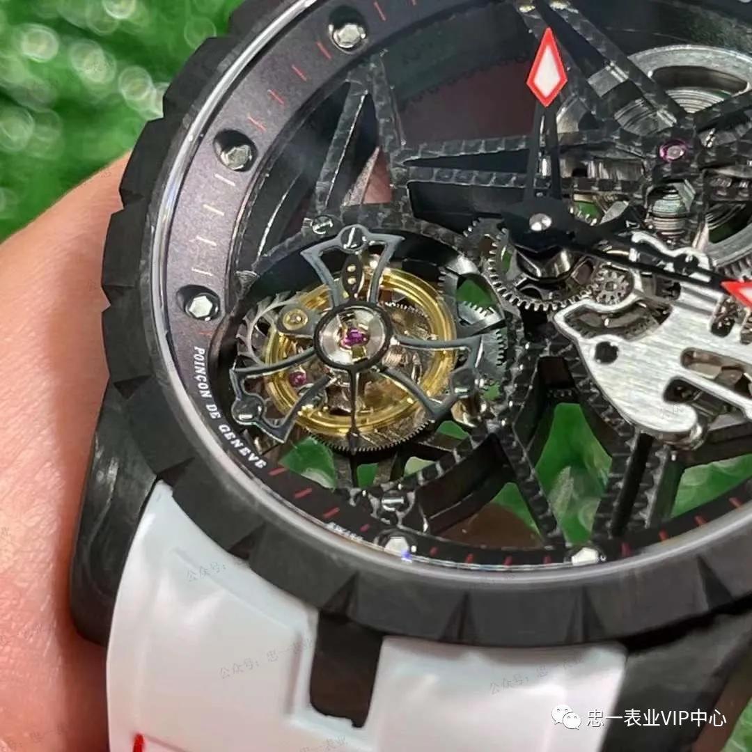 颜值最高佩戴最舒适的真陀飞轮机芯,RD王者系列碳纤维陀飞轮腕表