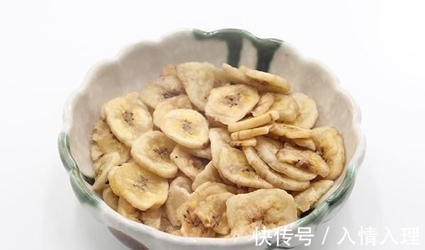 |沙雕动画,搞笑:小时候炸牛粪,老爹真是飞来横祸!