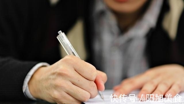 房产证|房产证上所有权人去世后，该怎么变更户主权威解答，建议收藏