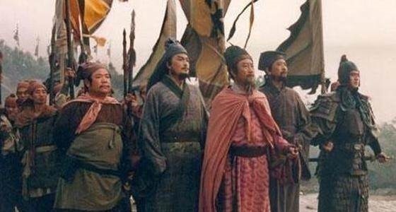 四大名著#被《水浒传》骗了好多年,原来吃牛肉不是这么随意的!