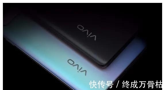 0pro+|高端手机市场竞争变数重重：小米、荣耀和vivo，谁能更胜一筹