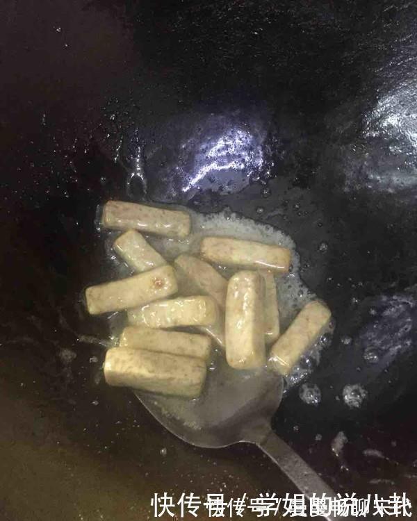 碱性食物|女人必吃这“碱性食物”，嘴巴不臭，头发乌黑，皮肤也变白嫩了！