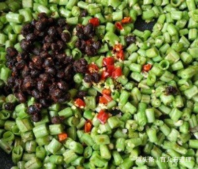 特别下饭的开胃菜，好吃不腻做法简单，上桌就扫光，每天都想吃