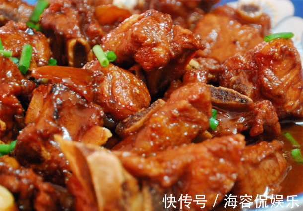 发育|孩子18岁终于长到一米八开心极了,多吃补钙菜,有利身体发育成长