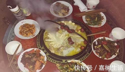 生理期|女性45岁后,雌激素逐渐减少,奉劝:5种食物,再喜欢也不能多吃