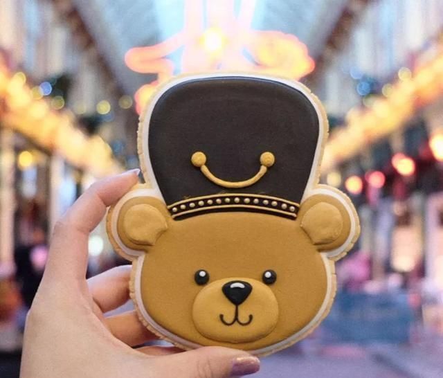 做出|一双巧手,做出童话般的翻糖饼干,看完你会舍不得吃网友称太美