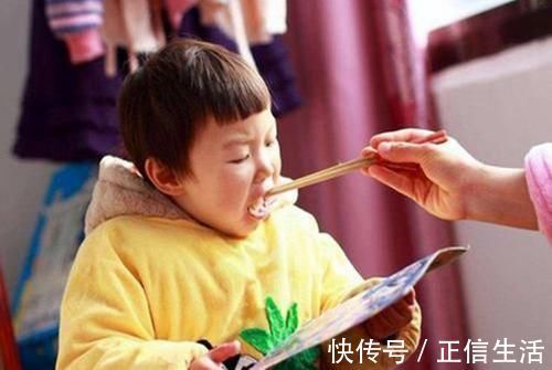 宝宝|儿科医生:这种常见辅食,看似喂饱孩子其实没营养,还会造成积食