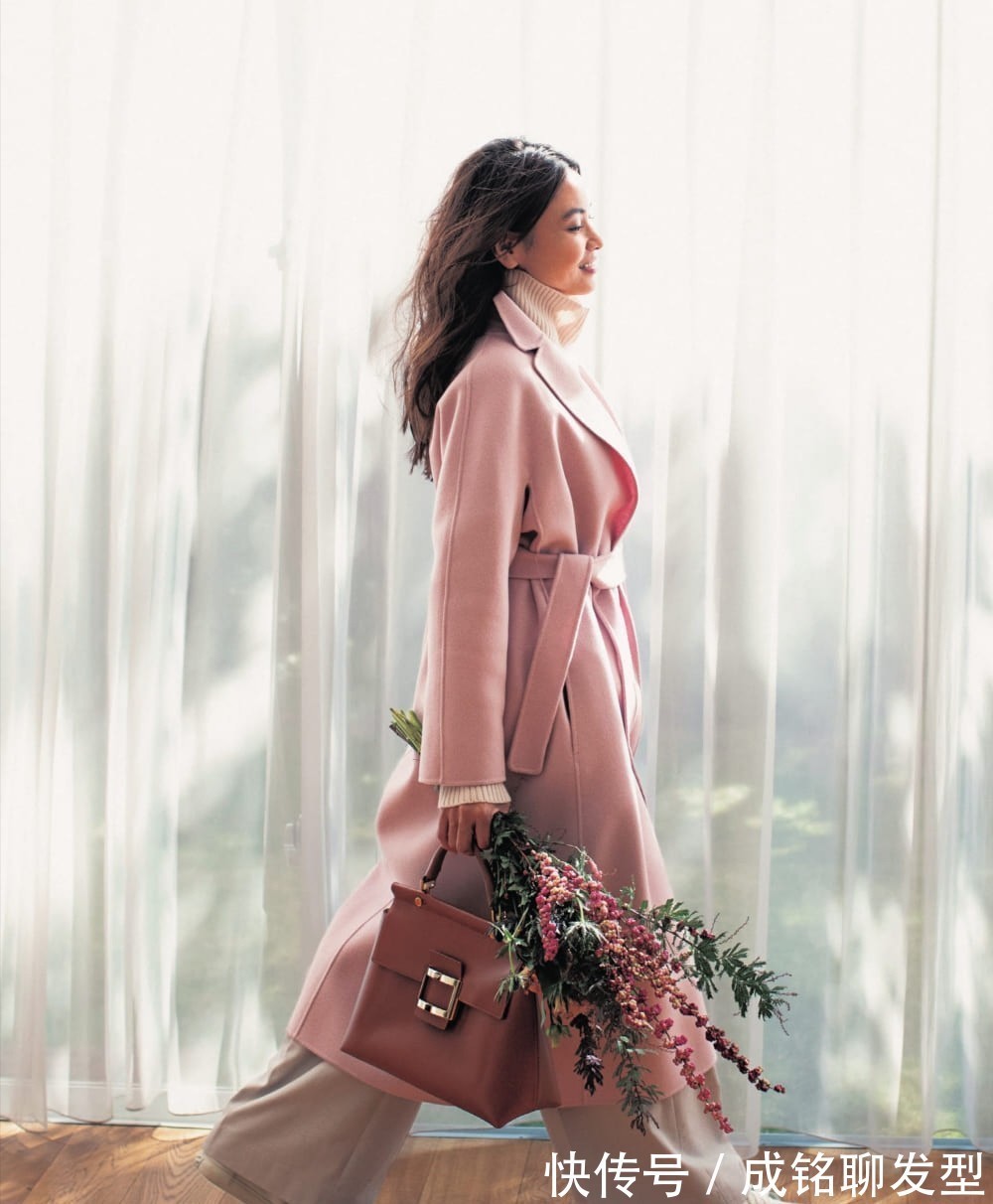 打扮|这些才是40岁女人最体面的入冬打扮,不臃肿不显胖,温柔又大方