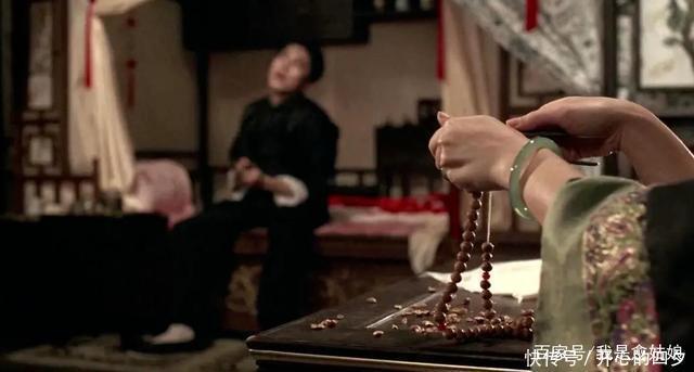 揭开|张爱玲《怨女》嫁给残疾少爷,堕落一生,揭开豪门贵妇的情与欲