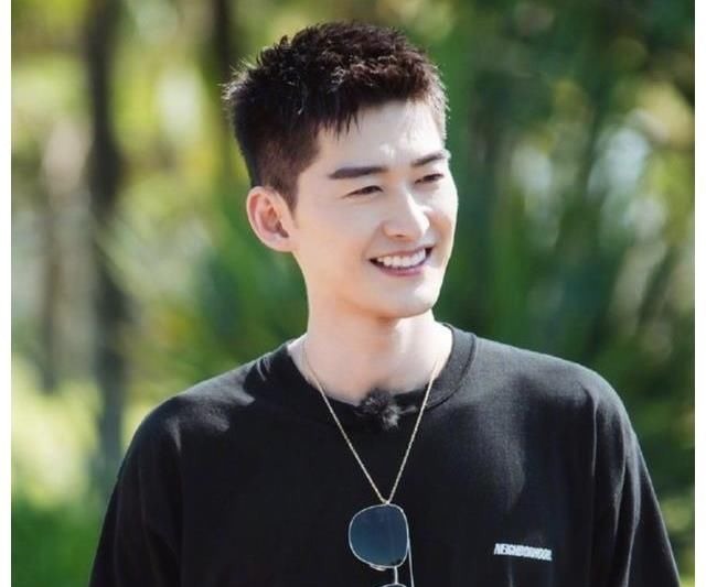 超有趣~小狮子的脑袋,变成了方形,要怎么变回去呢