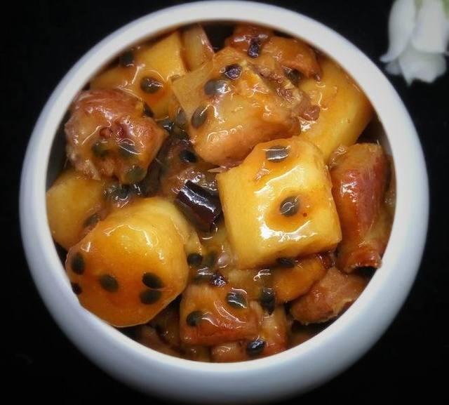 精选美食推荐凉拌土豆丝，小炒黑木耳丝，青椒海带丝的做法