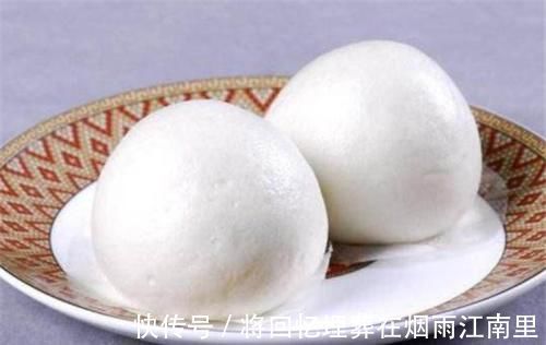 干面粉|起层馒头冷水上锅蒸,今天老厨娘教你起层馒头的做法,做成一个个馒头胚子,美味劲道
