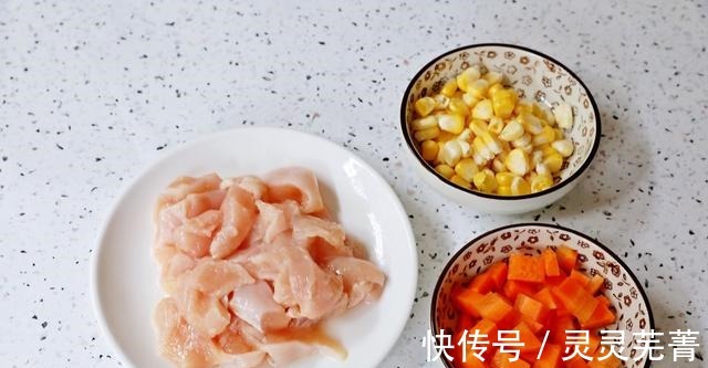 鸡胸肉|香甜可口的鸡肉玉米肠在家做，好吃又美味，营养又健康！