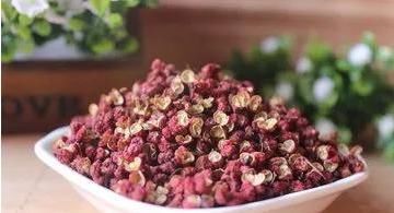 花椒姜枣茶|一把花椒能治8种病，赶走了一身湿气，80岁也能无白发！