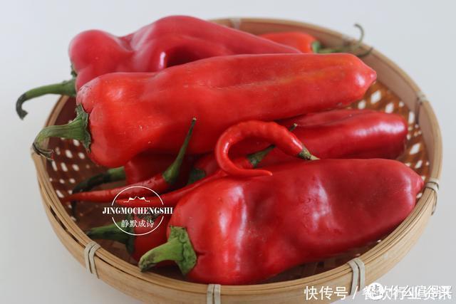 蒜蓉辣酱怎么做?老妈用了30年的传统做法,一看就会,零失败