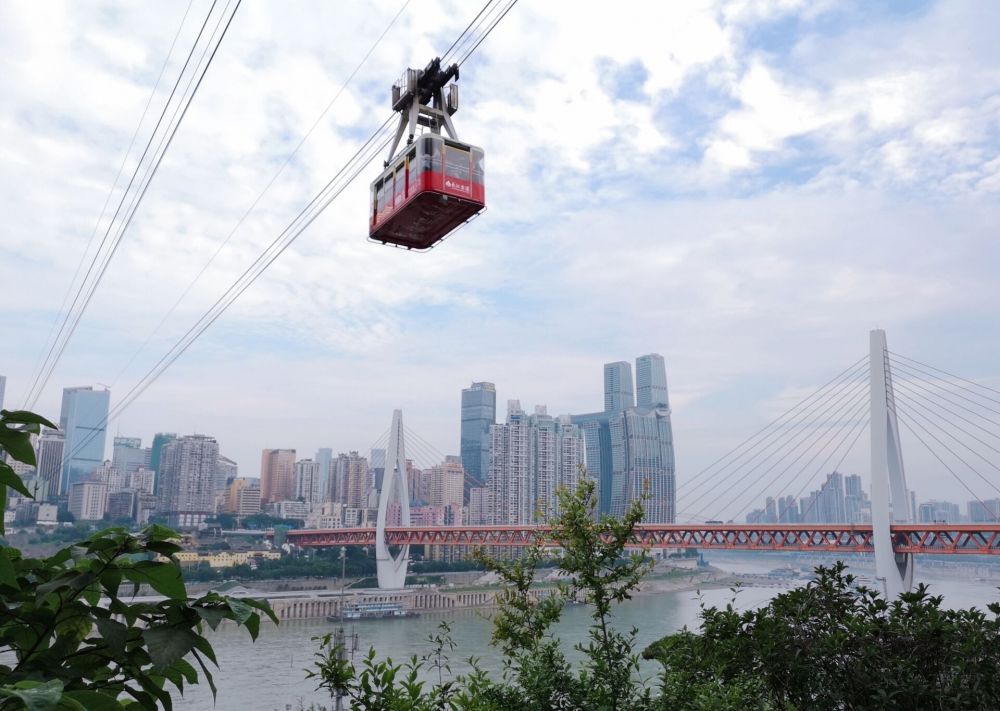 重庆旅游市场加快复苏背后，记者实地探访重庆一日团|上游观察 | 重庆