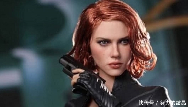 皱纹|土豪晒限量寡姐手办,原以为血亏,看到皱纹那瞬间,网友:跪服!