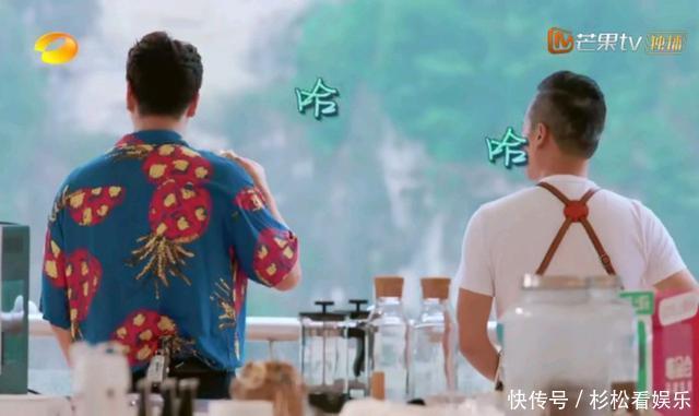 《中餐厅》这伙员工不好带，两个人脚不沾地，一个人干得少睡得早