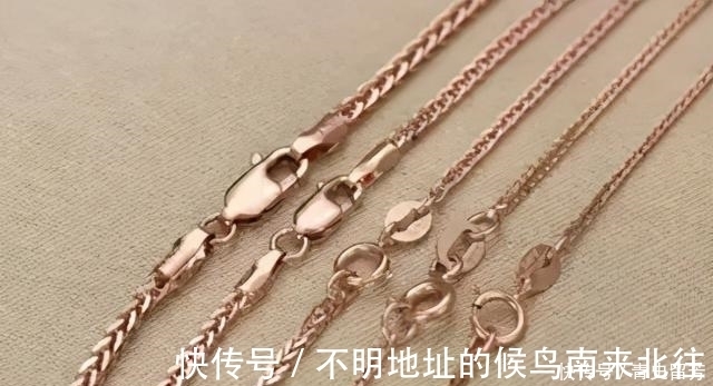 科普|热门项链和手链样式科普:肖邦链、蛇骨链、凤尾链