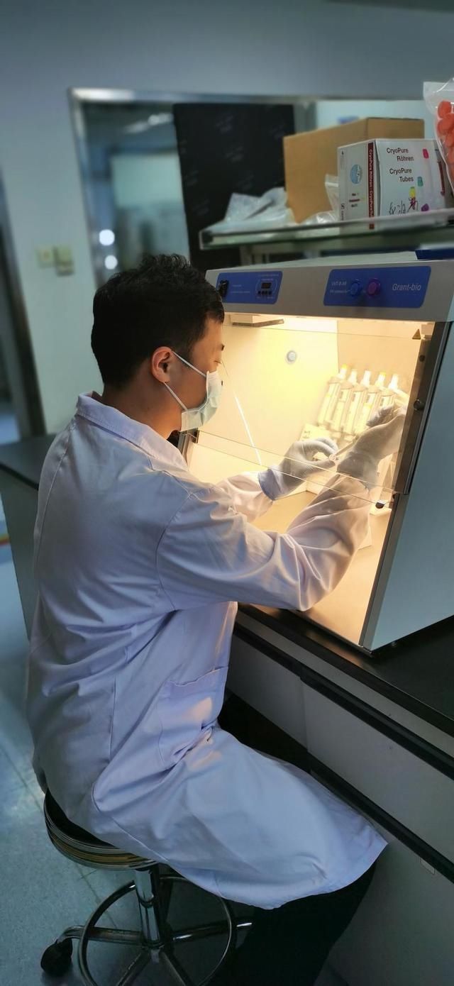 为抗疫推迟婚礼一年多,今年“五一”深圳这位新郎终于抽空办了自己的婚礼