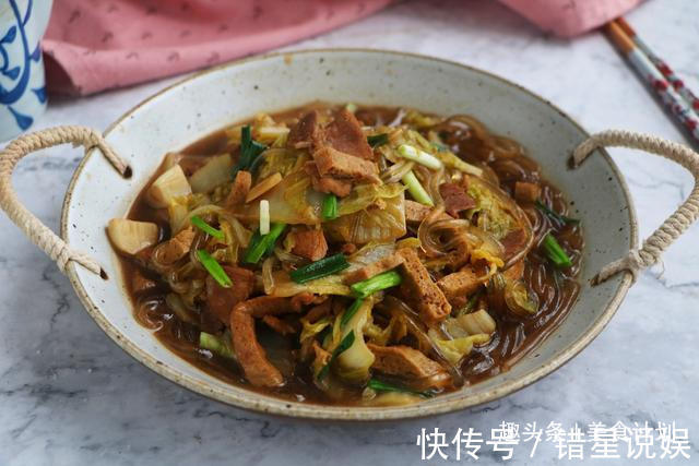 白菜|适合在家吃的懒人菜，连吃7天都不腻，有肉有菜，一锅够全家吃！