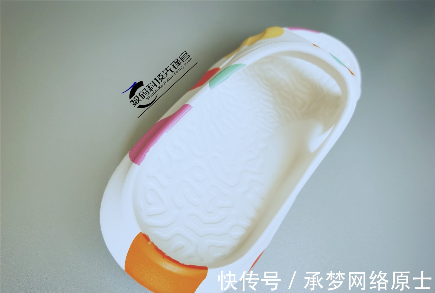酸痛感|有缓震功能的舒缓拖鞋能给运动后带来什么样的减压效果?
