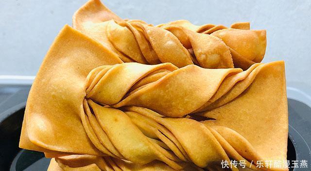 面粉试试这样做,炸果子,金黄酥脆,做法简单,可当零食来解馋