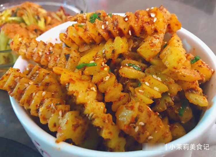 冬天买土豆，记得分清黄皮，白皮和红皮，口感差别大，吃法大不同