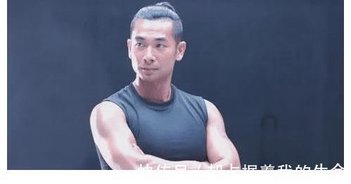 《披荆斩棘》赵文卓：从功夫巨星到说唱歌手，第一个火出圈