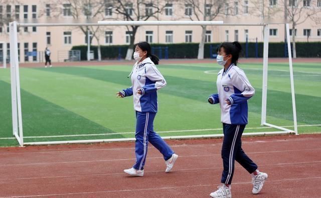 第二性征|初中孩子有这几个表现，说明身体已经停止发育，以后想要长高很难