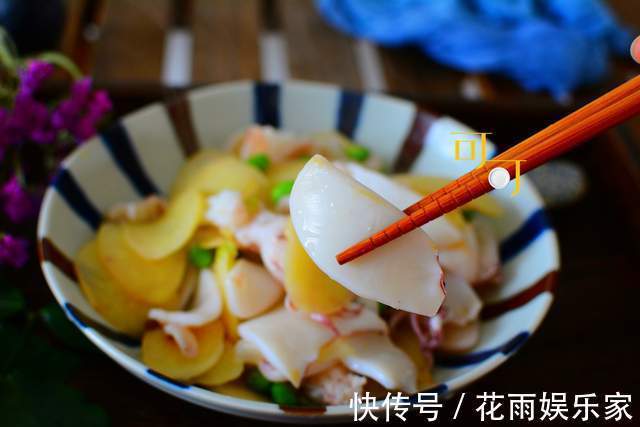 步骤|炒鱿鱼怎么处理才能又脆又嫩配合这两种蔬菜口感温和，营养均衡