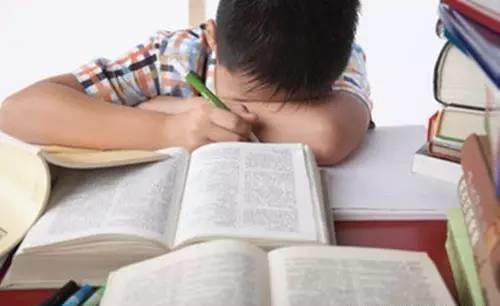 父母|为什么越有远见的父母，对孩子越“狠心”？