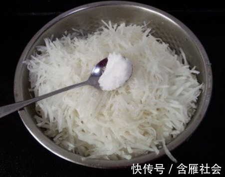 肉馅|白萝卜做馅,先焯水还是直接包都错了,教你正确方法,鲜香美味