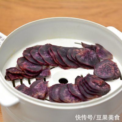 美味调剂生活，紫薯奶昔不可错过