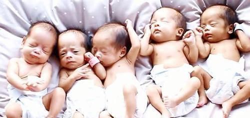 人生赢家|两胎生了6个娃，2个女儿4个儿子，这对小两口堪称人生赢家