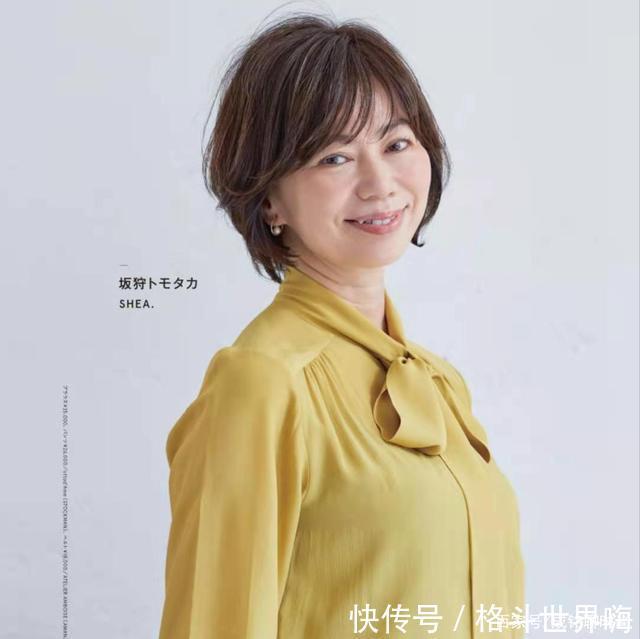 穿搭|老年人只适合剪短烫卷发型看看日本大妈的发型,减龄时尚又高级