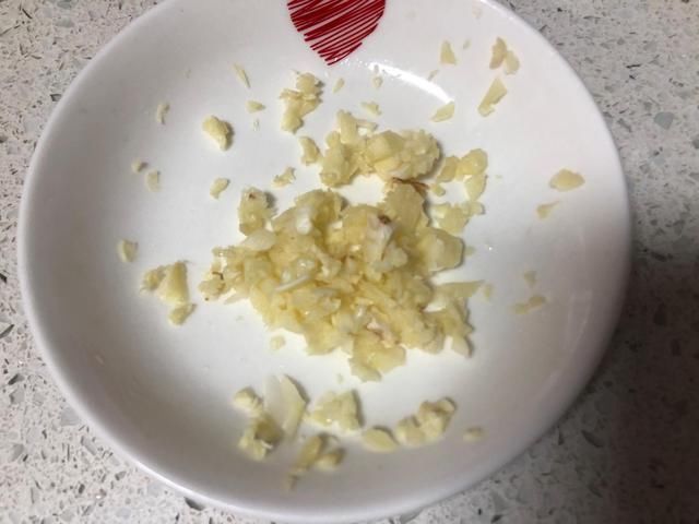 夏天，女人最该吃的食材，3元两斤，补水美白，越吃气色越好！