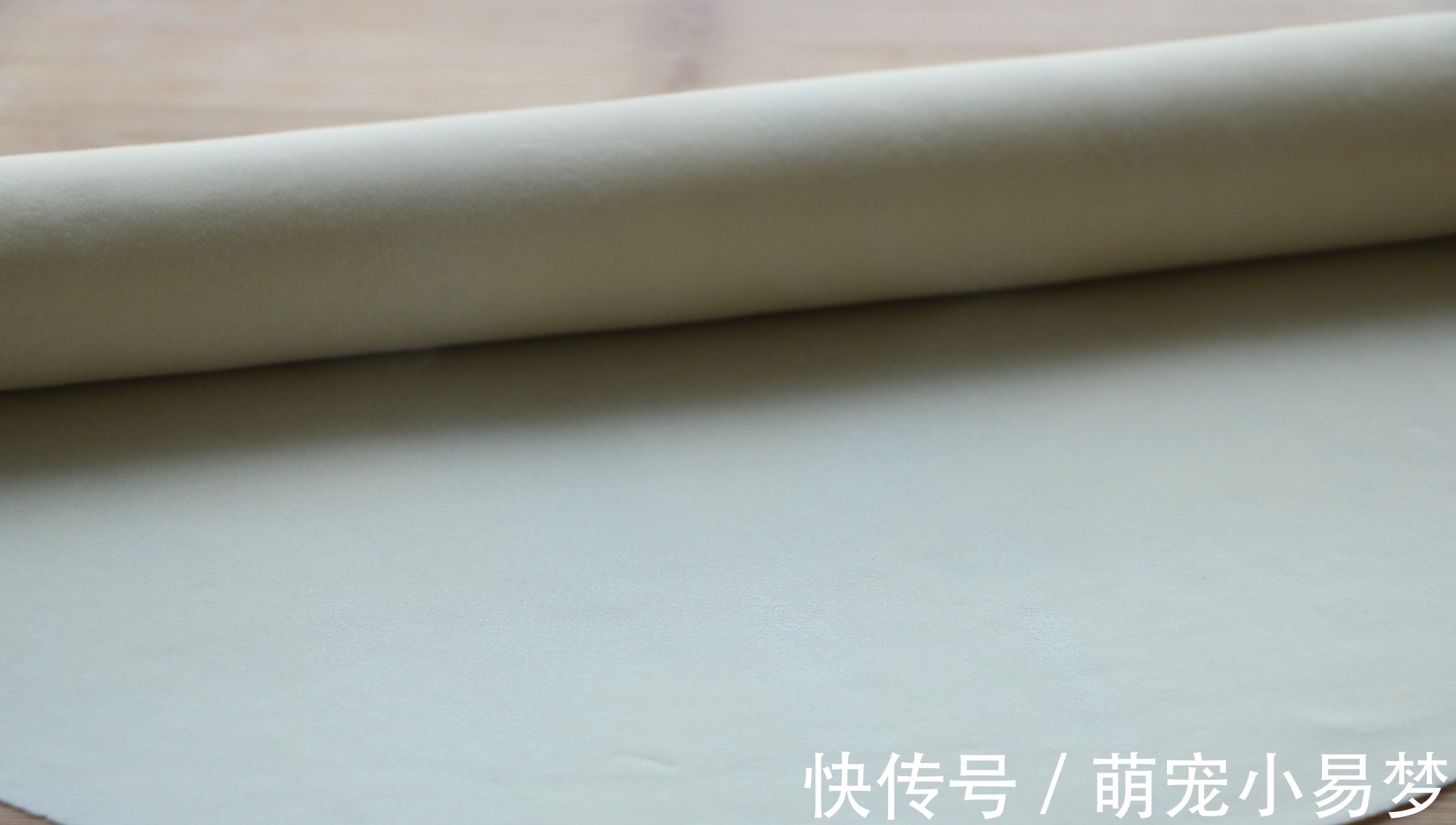 包菜还可以这样吃,皮薄馅大,金黄酥脆,一人吃一盘都不腻,香!