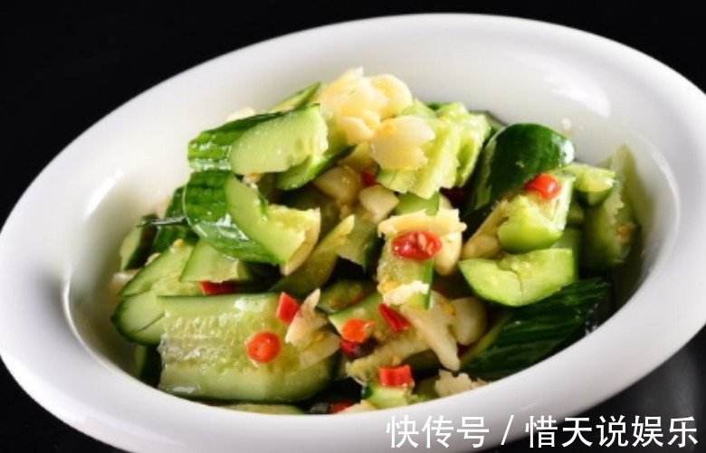黄瓜|凉拌黄瓜时,很多人忽略了两步,难怪黄瓜不清脆,还不入味!