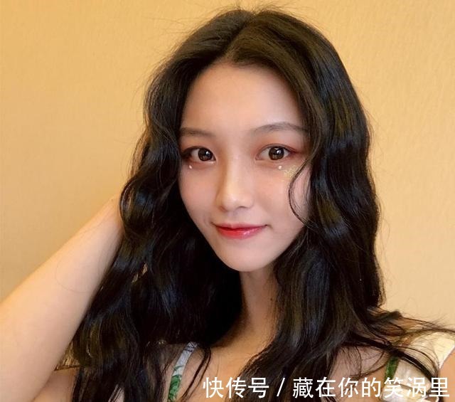 法式 2021什么发型会“受宠”码住这些时髦造型,洋气又吸睛!