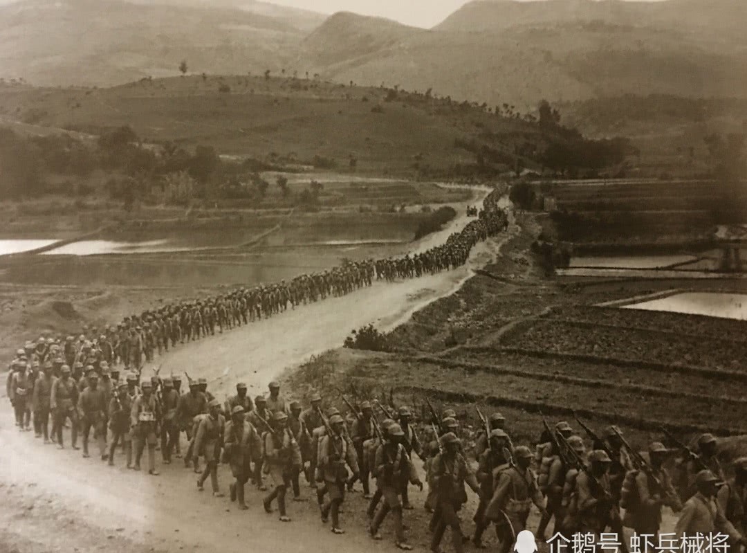 自杀|远征军腾冲血战有多惨烈？远征军死伤万人，最后日军军官集体自杀