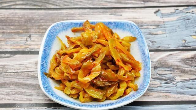 大鱼大肉|72岁退休中医自述:养骨其实很简单,做好2件事,或预防骨质疏松