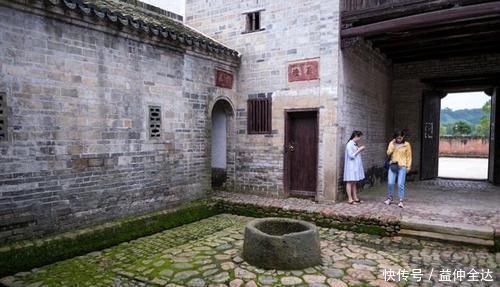 东生围，我国最大的方形客家围屋，历经170年风雨依然完好无损